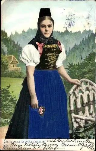 Präge Stoff Ak Schwarzwälderin in Tracht, Standportrait