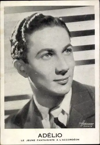 Ak Adelio, Der junge Fantasist auf dem Akkordeon