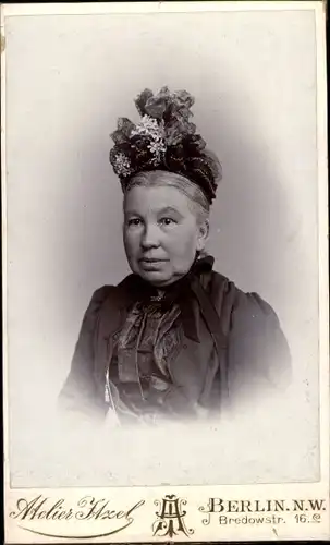 CdV Berlin, Portrait einer älteren Frau