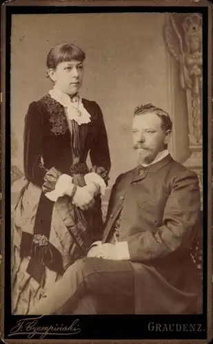 CdV Grudziądz Graudenz Westpreußen, Portrait von einem Mann und einer Frau