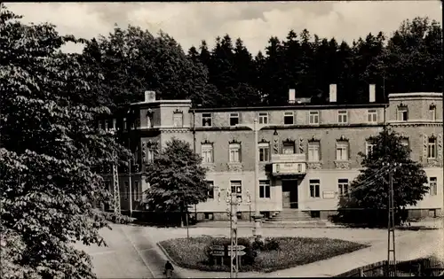 Ak Schöneck im Vogtland, HO-Hotel Schönecker Hof, Außenansicht