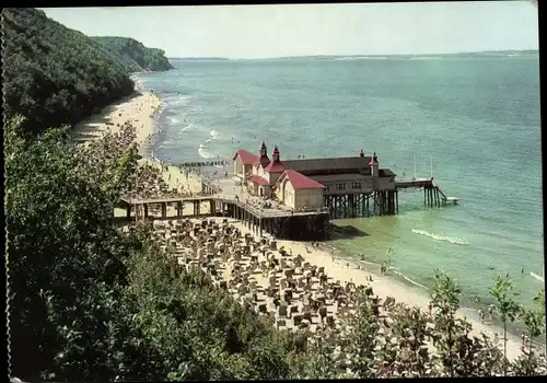 Ak Ostseebad Sellin auf Rügen, Seebrücke, Strand, Strandkörbe