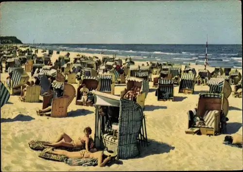 Ak Ostseebad Heringsdorf auf Usedom, Strand, Badegäste, Strandkörbe