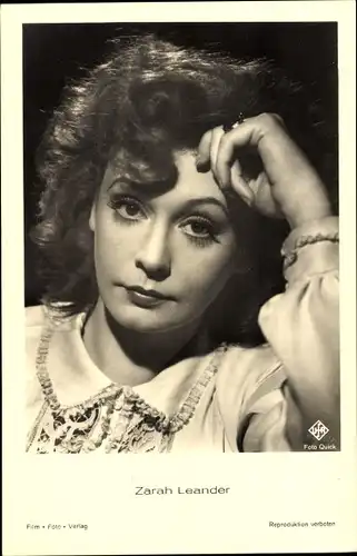 Ak Schauspielerin und Sängerin Zarah Leander, Portrait