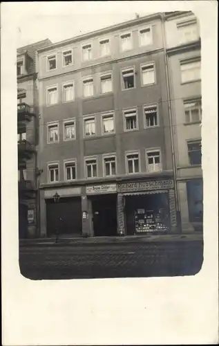 Foto Ak Geschäfte, Tischlermeister Bruno Göhler, Schokoladen Richard Hübschmann