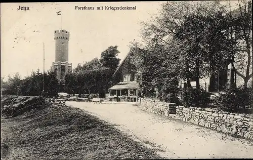 Ak Jena in Thüringen, Forsthaus mit Kriegerdenkmal