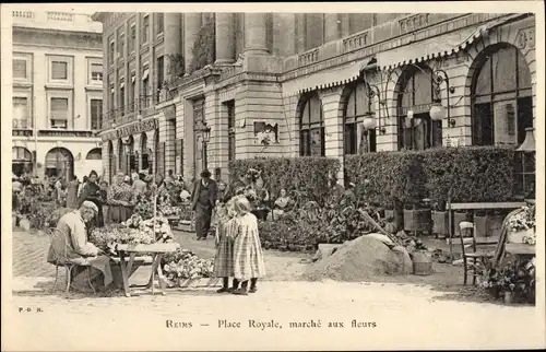 Ak Reims-Marne, Place Royale, Blumenmarkt