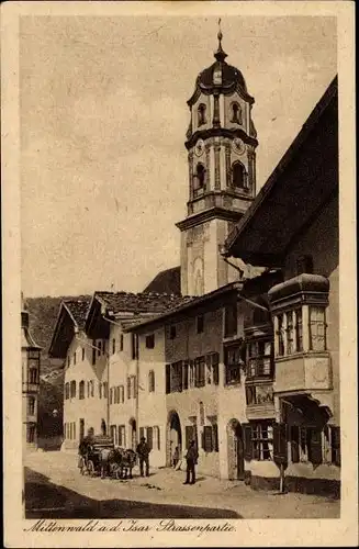 Ak Mittenwald in Oberbayern, Straßenpartie, Kirchturm