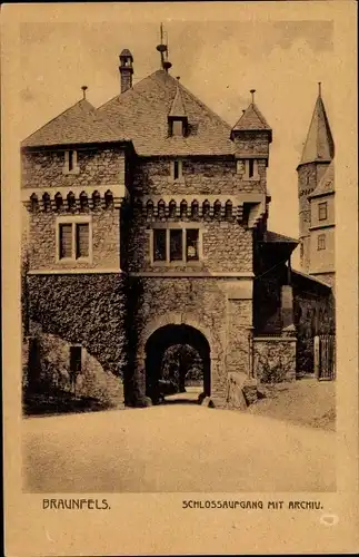 Ak Braunfels an der Lahn, Schlossaufgang, Archiv