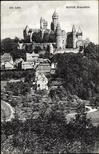 Ak Braunfels an der Lahn, Blick auf den Ort und das Schloss