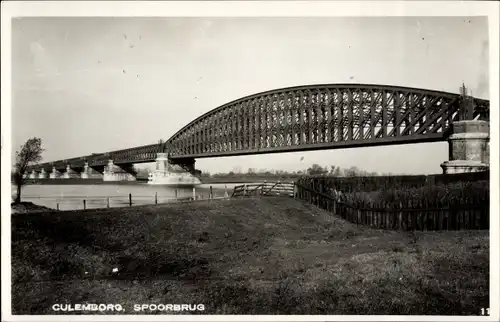 Ak Culemborg Gelderland, Eisenbahnbrücke