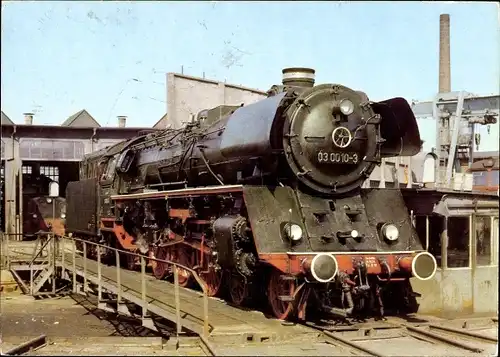 Ak Dampflokomotive, Lok BR 03.0, 03 0010-3, Bw Stralsund, 1980