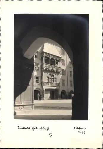 Ak Innsbruck in Tirol, Goldenes Dachl