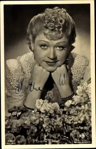 Ak Schauspielerin Grethe Weiser, Portrait, Ross Verlag A 2364/1, Autogramm