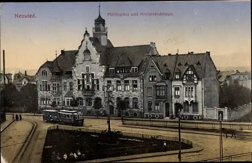 Ak Neuwied am Rhein, Moltkeplatz, Kreisständehaus, Straßenbahn