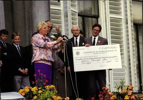 Ak Soestdijk Utrecht Niederlande, Juliana der Niederlande, Prinz Bernhard, 1987