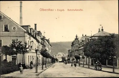 Ak Olbernhau im Erzgebirge, Bahnhofstraße