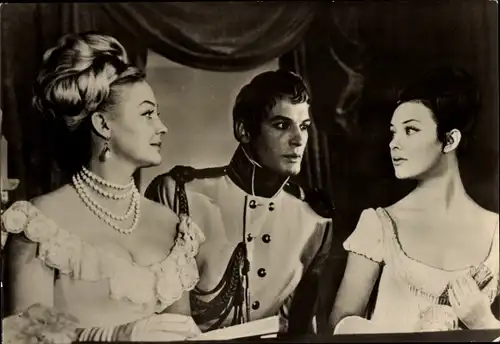 Ak Schauspieler Ludmilla Saweljewa, Irina Skobzewa, Wassili Lanowoi, Krieg und Frieden