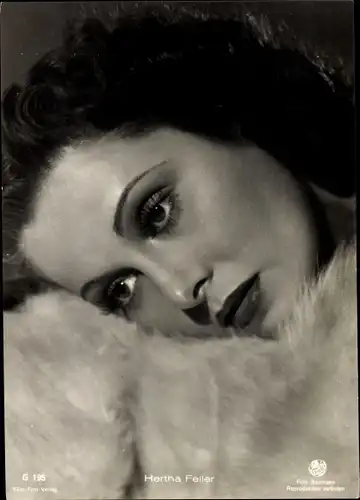 Ak Schauspielerin Hertha Feiler, Portrait