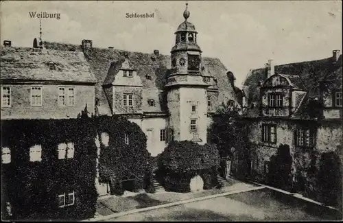 Ak Weilburg an der Lahn Hessen, Schlosshof