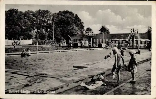 Ak Melle in Niedersachsen, Schwimmbad, Becken, Badeleben, Wasserrutsche