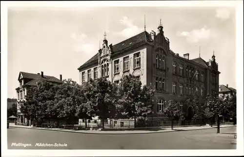Ak Pfullingen in der Schwäbischen Alb, Mädchenschule