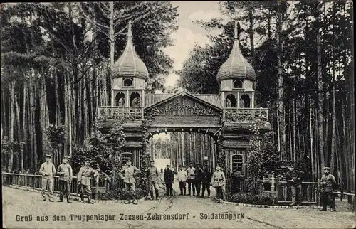 Ak Zehrensdorf Zossen in Brandenburg, Truppenlager, Soldatenpark