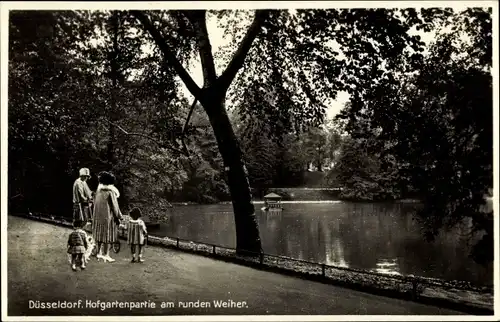 Ak Düsseldorf am Rhein, Hofgarten, runder Weiher