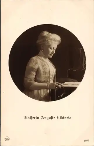 Ak Kaiserin Auguste Viktoria, Portrait, NPG 5042