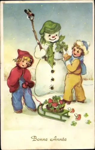 Ak Fröhliches Neujahr, Schneemann, Kinder mit Schlitten, Fliegenpilze, Kleeblätter