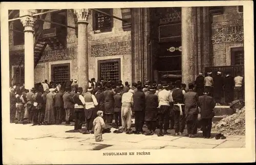 Ak Türkei, Muslime im Gebet