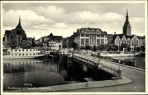 Ak Elbląg Elbing Westpreußen, Am Wasser mit Dampferanlegeplatz