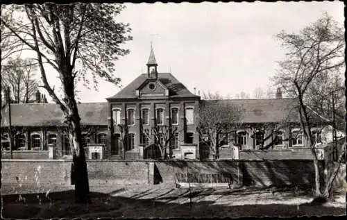 Ak La Fère Aisne, Mädchen-Oberschule