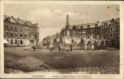 Ak Erlangen in Mittelfranken Bayern, Kaiser-Wilhelm Platz, Denkmal