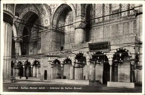 AK Konstantinopel Istanbul Türkei, Innenraum der Sultan-Ahmed-Moschee
