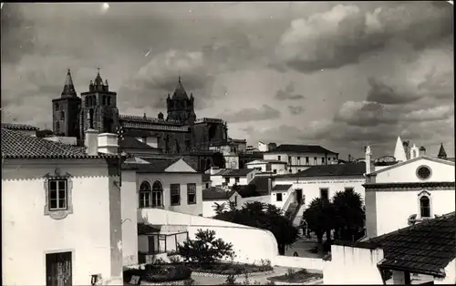 Ak Évora Portugal, Teilansicht, Kirche