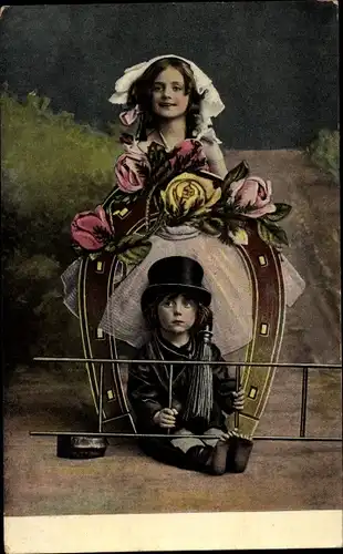 Ak Glückwunsch, Junge als Schornsteinfeger, Hufeisen, Mädchen