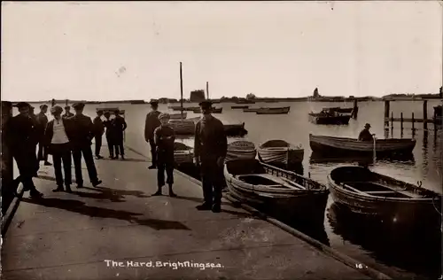 Ak Brightlingsea östlich von England, Hafen, Boote