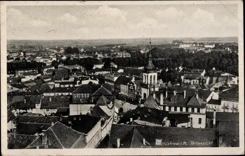 Ak Güstrow, Blick auf einen Teil des Ortes mit Häusern