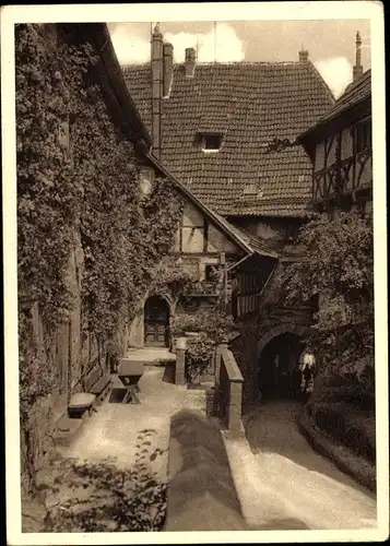 Ak Lutherstadt Eisenach in Thüringen, Wartburg, Hotel auf der Wartburg, Torfahrt von Süden