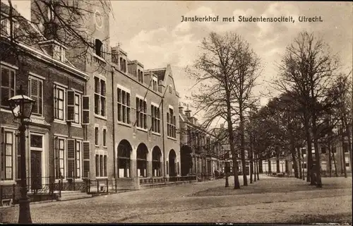Ak Utrecht Niederlande, Janskerkhof, Studentensociteit