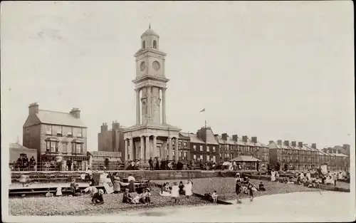 Foto Ak Herne Bay Kent England, Uhrturm