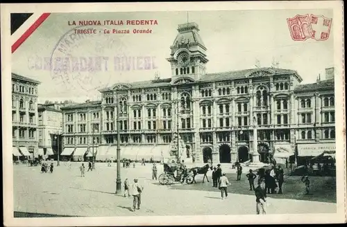 Ak Trieste Friuli Venezia Giulia, La nuova Italia Redenta, La Piazza Grande