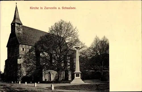 Ak Zarrentin am Schaalsee, Kirche, Außenansicht, Kriegerdenkmal