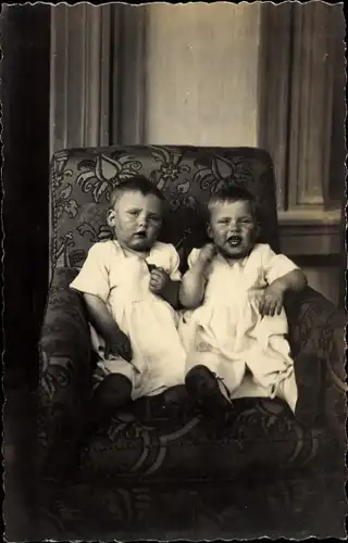 Foto Ak Prinzessin Maria Antonia und Maria Adelgunde von Hohenzollern-Sigmaringen