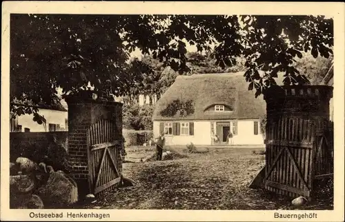 Ak Ustronie Morskie Henkenhagen Pommern, Bauerngehöft