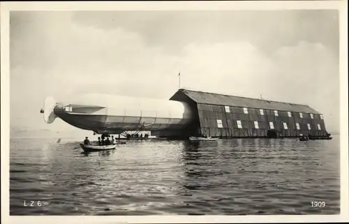 Ak Zeppelin Luftschiff LZ 6 auf dem Bodensee, Luftschiffhalle