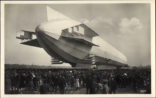 Ak Friedrichshafen am Bodensee, Zeppelin Luftschiff LZ 3, Z I, Menschenmenge