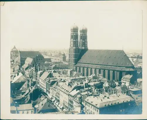 Foto München Bayern, Teilansicht mit Frauenkirche