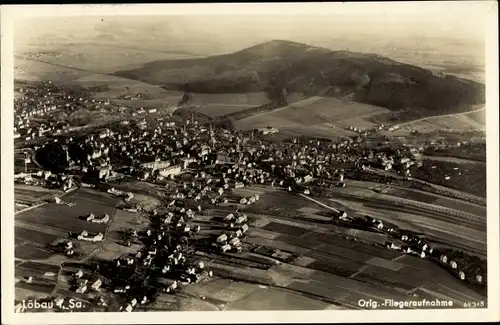 Ak Löbau in Sachsen, Fliegeraufnahme, Stadtpanorama